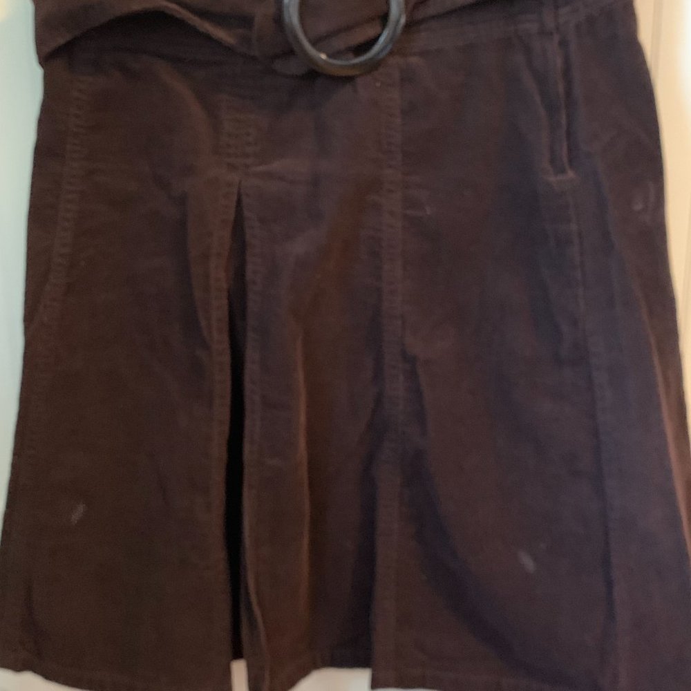 Cute skirt with belt